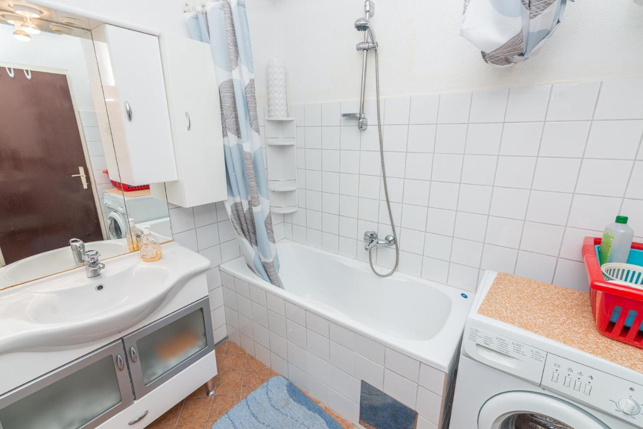 Apartman Knezevic Apartment Opric Exterior foto