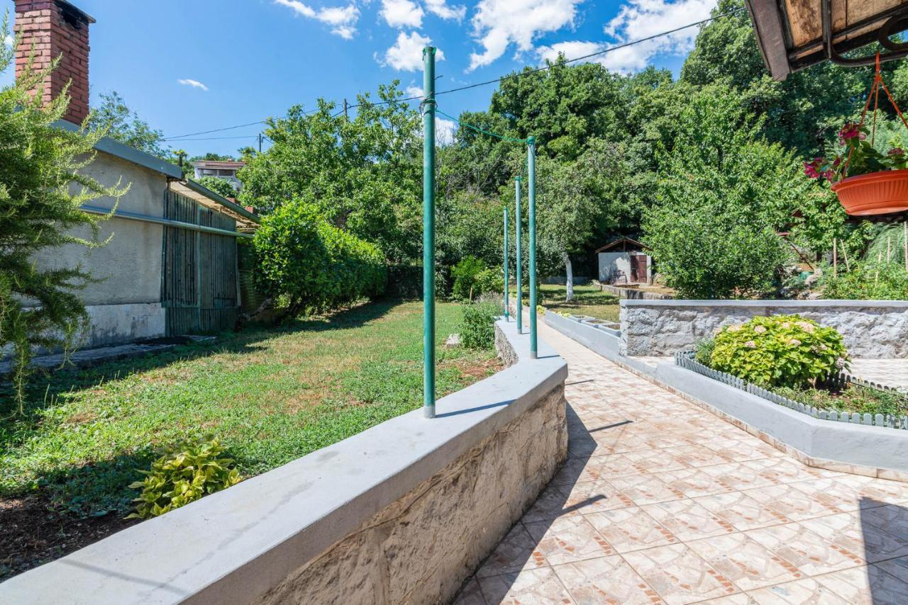 Apartman Knezevic Apartment Opric Exterior foto